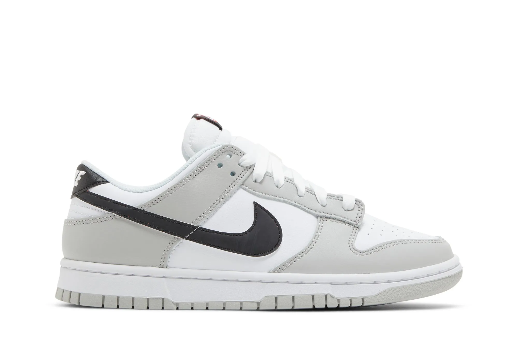 Dunk Low SE 'Lottery Pack - Grey Fog' Sneaker Style DR9654-001