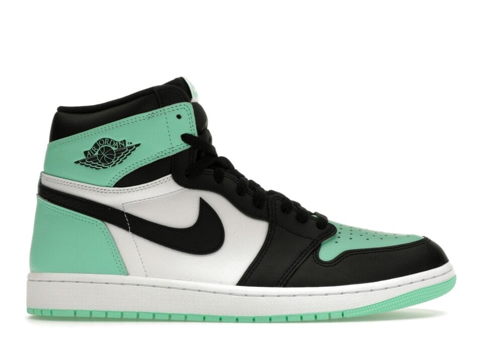 Jordan 1 Retro High OG Green Glow Trainers - White/Black/Green Glow Sneaker Style DZ5485-130