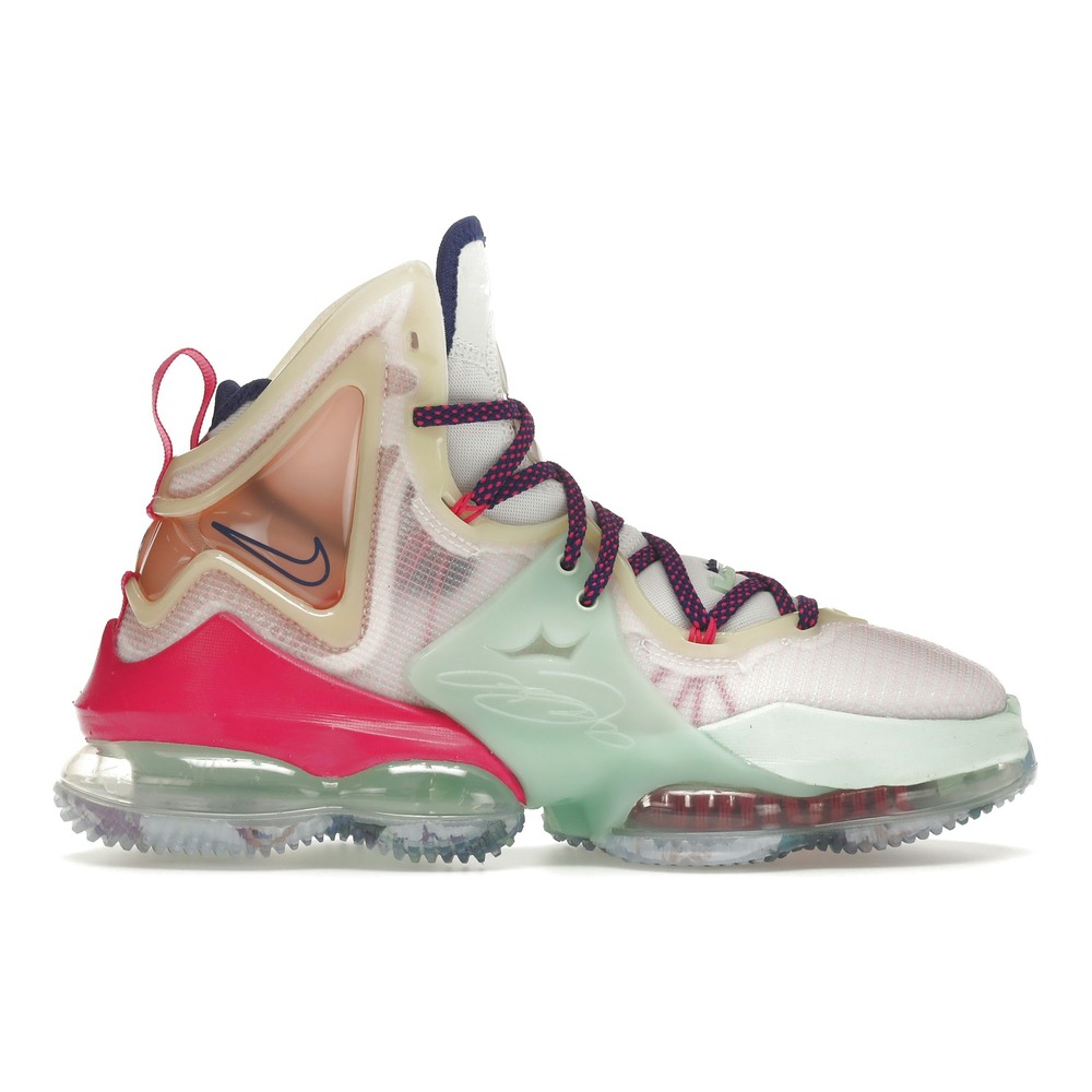 Nike LeBron 19 Valentines Day Shoes | DH8460-900
